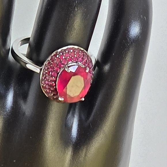 925 Sterling Silver Ring Sz 7.75  with Natural  Ruby Gemstone - Picture 10 of 15